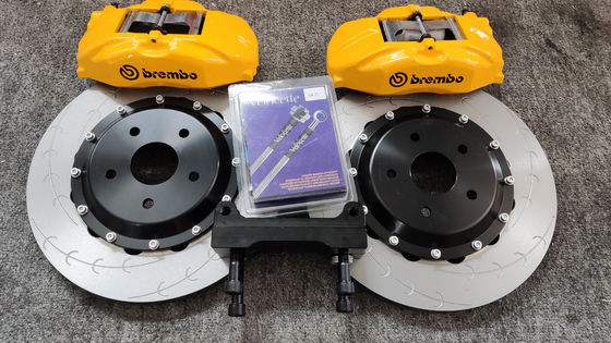 Zestawy zacisków hamulca samochodowego 4 garnki Odnowiony zacisk pasuje do Toyota Camry Brembo Lexus LS430